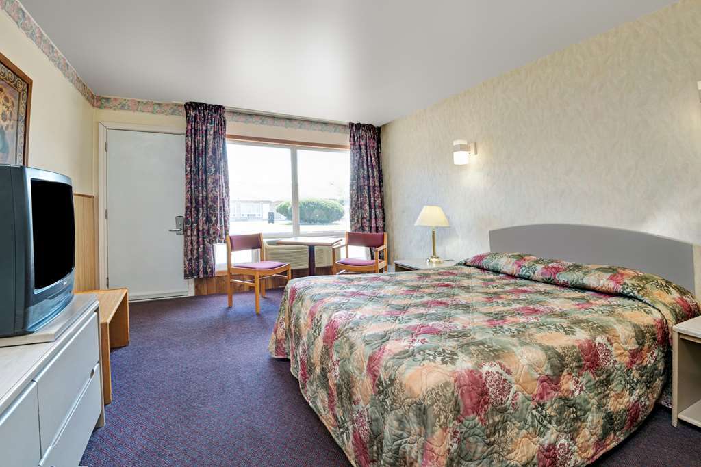 Weber Inn Kitchener Szoba fotó